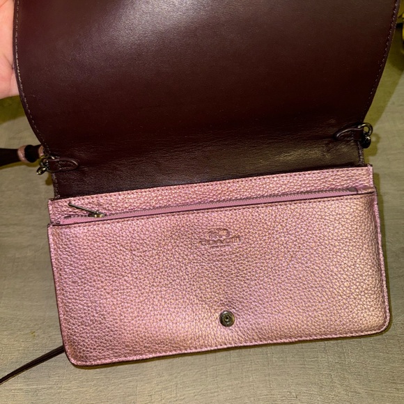 Coach wallet crossbody - Picture 2 of 5